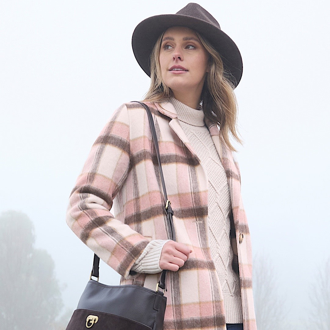 Thomas Cook Womens Jackets & Vests