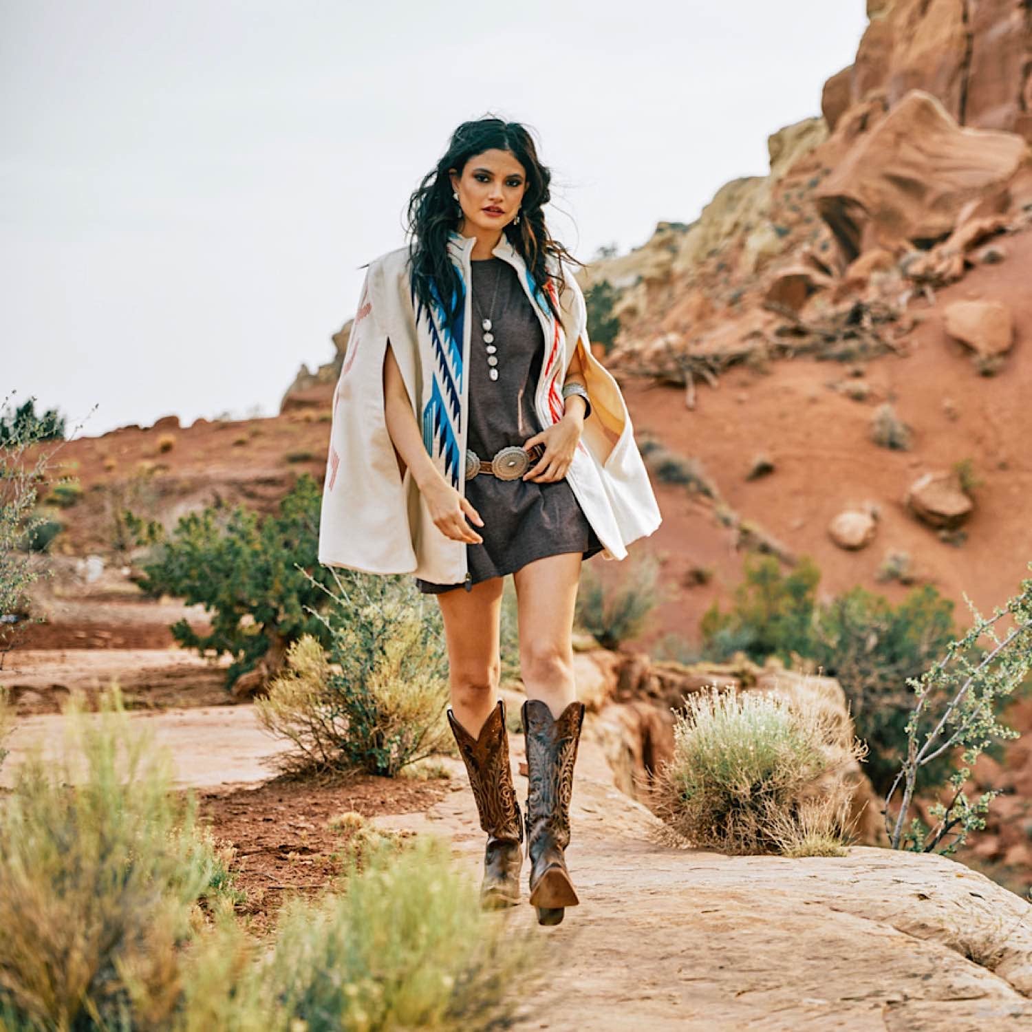Ariat Womens Dresses & Skirts