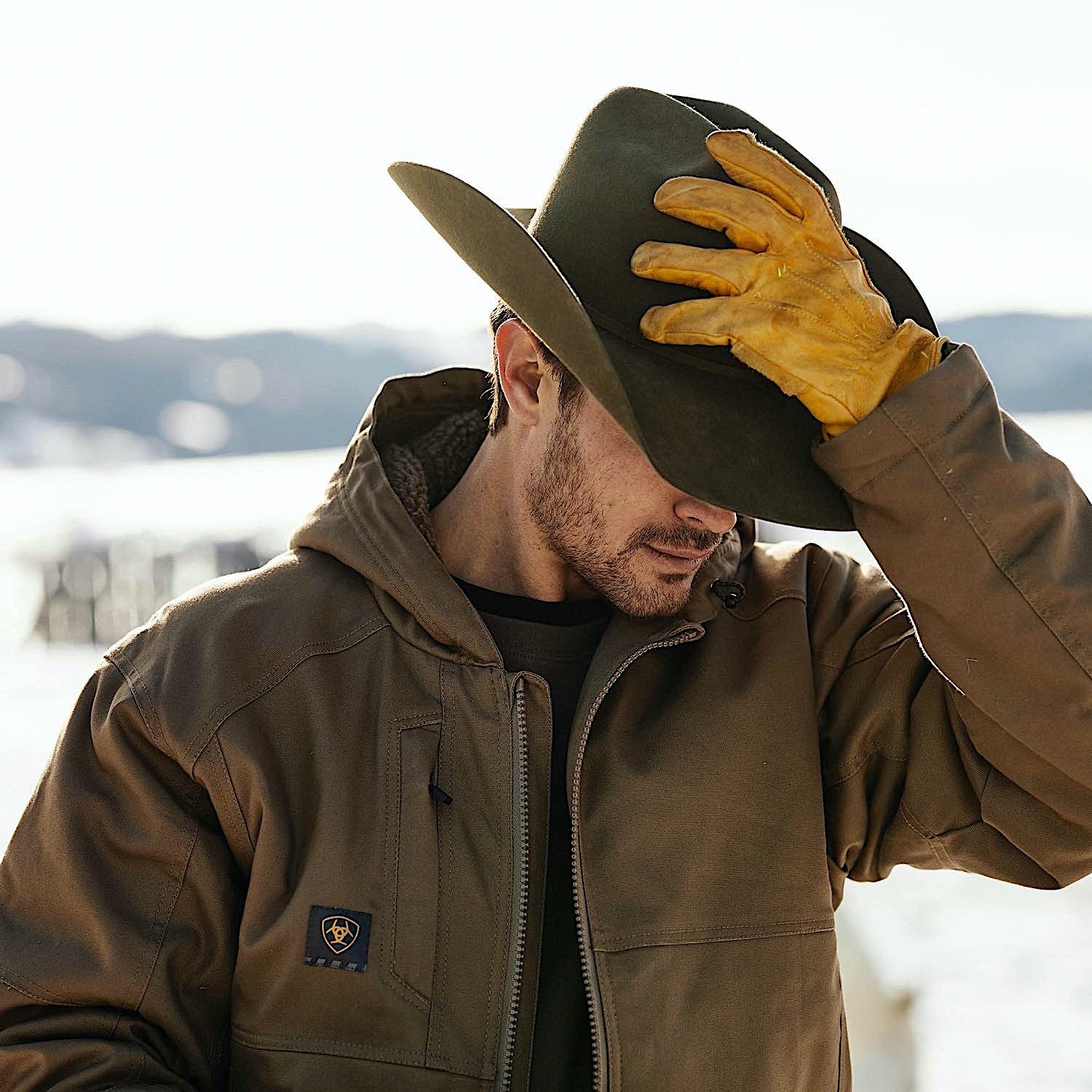 Ariat Mens Jackets & Vests