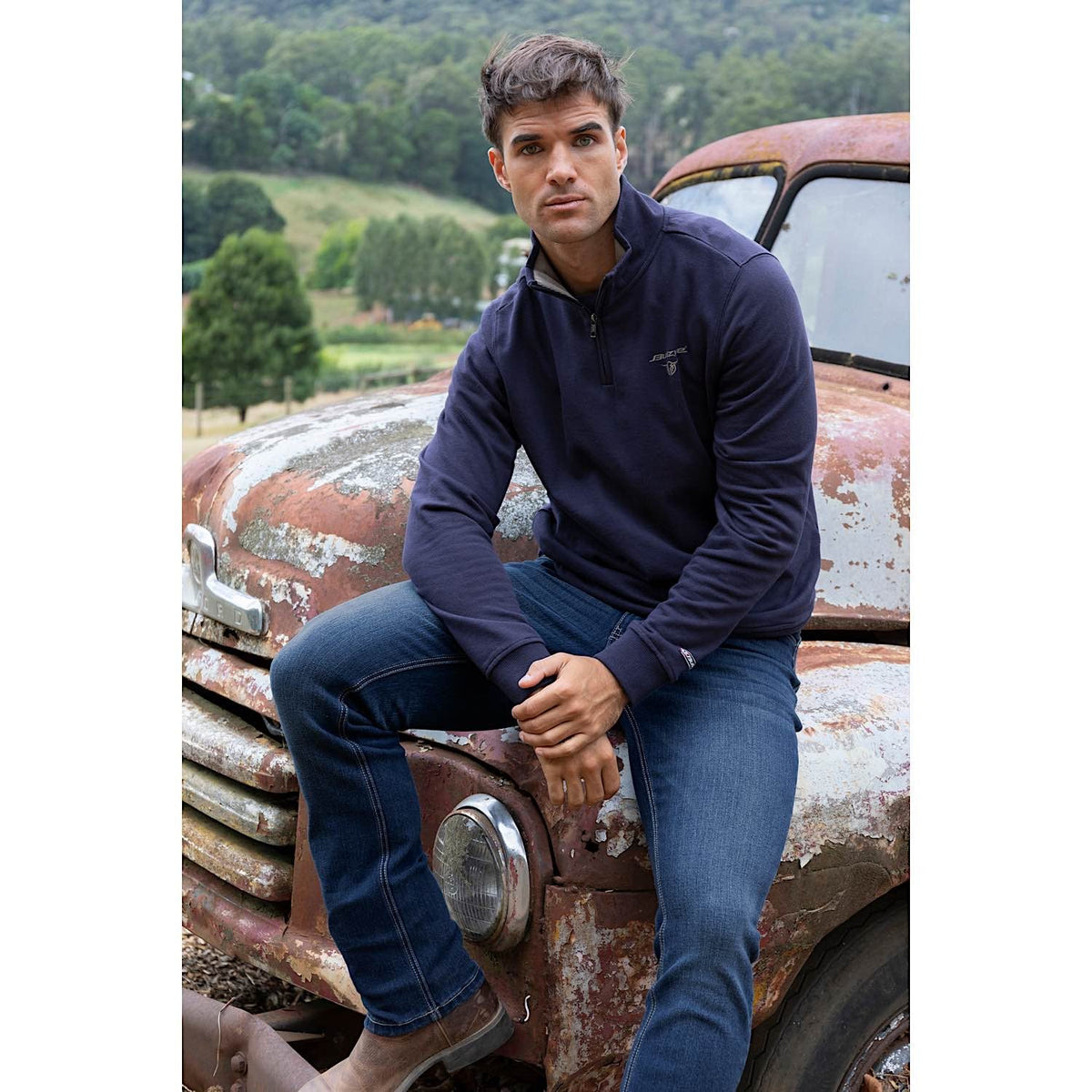 Bullzye Men’s Aiden 1/4 Zip Pullover - Navy