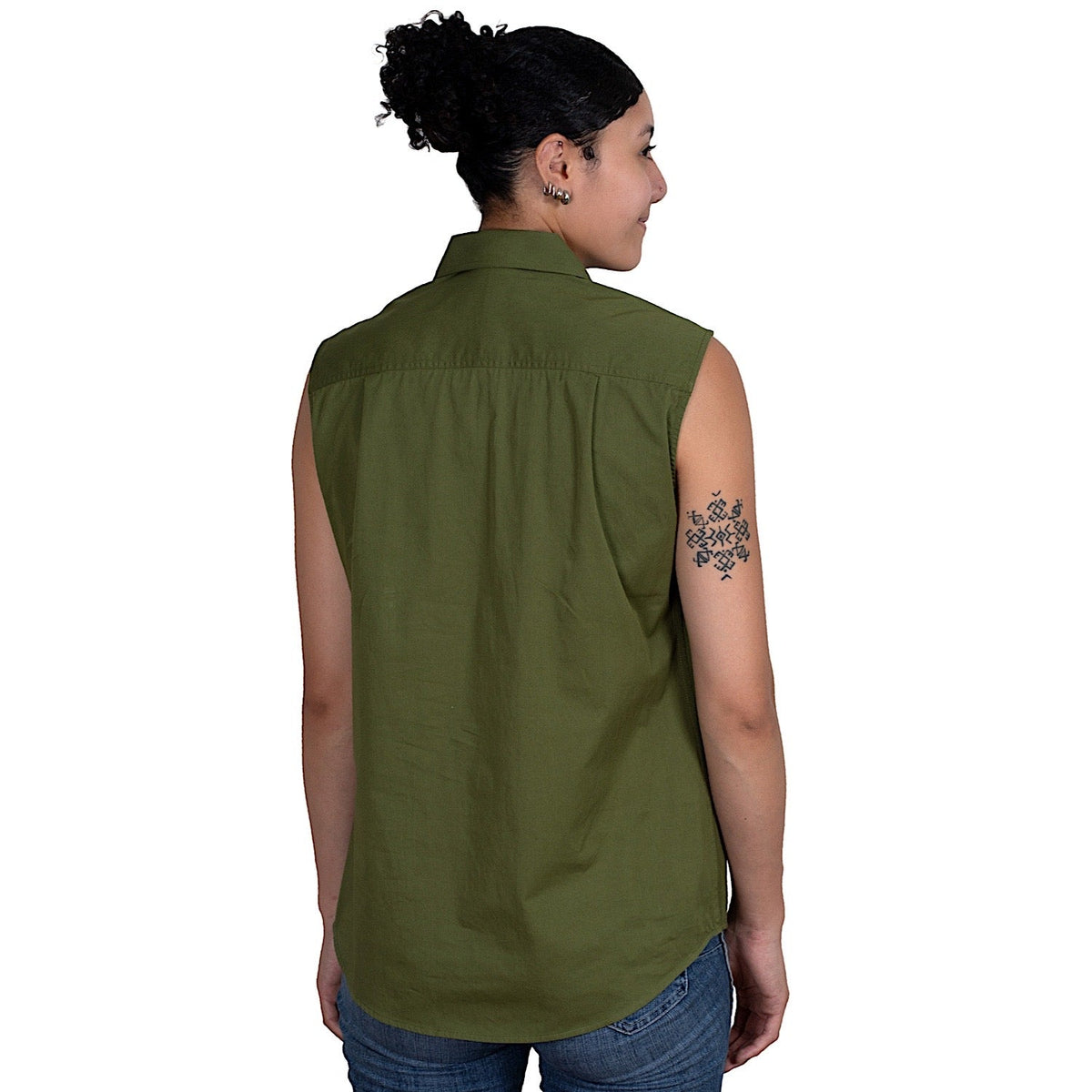 Just Country Women’s Kerry Sleeveless Half Button Work Shirt - Olive