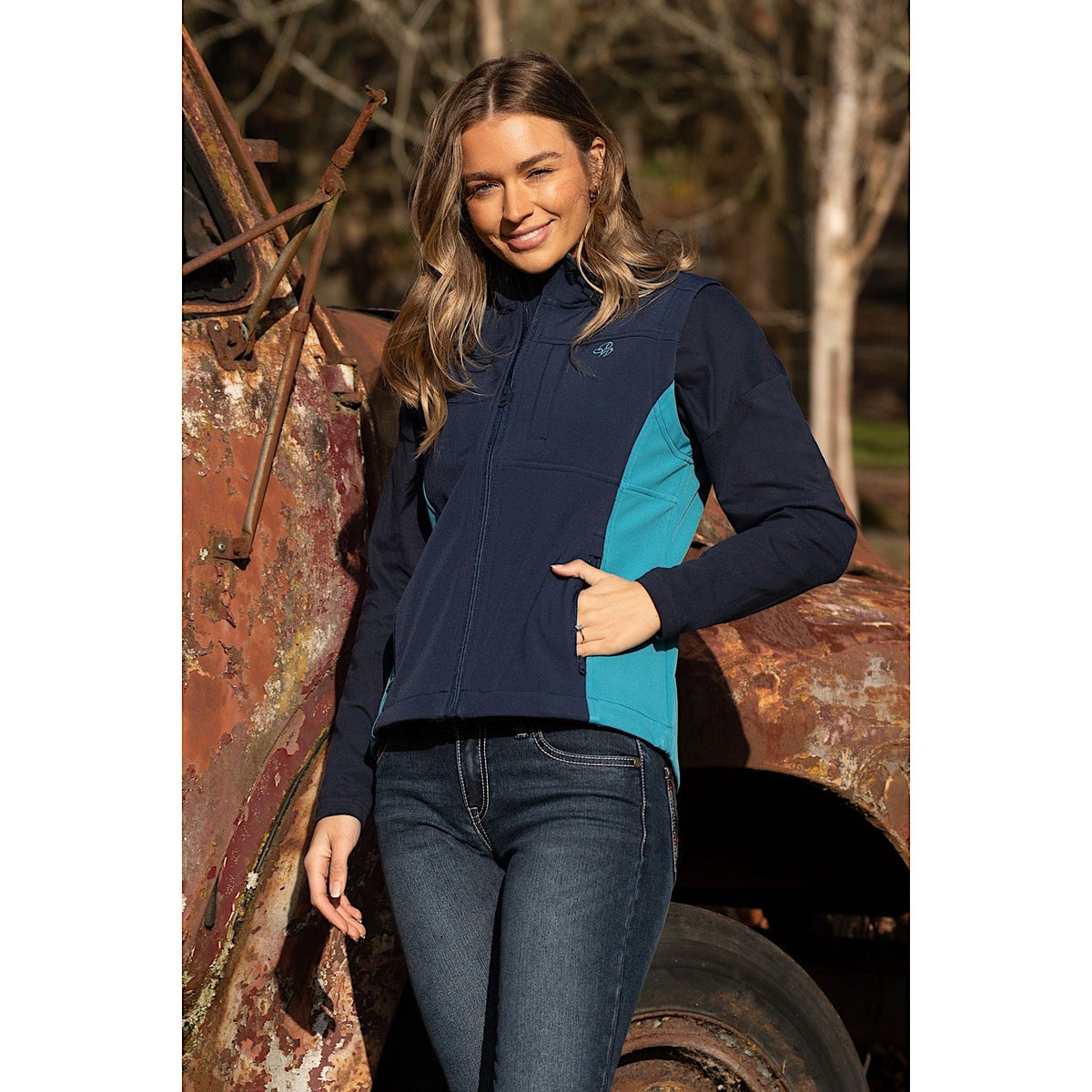 Pure Western Womens Tracy Soft Shell Vest Navy/Aqua