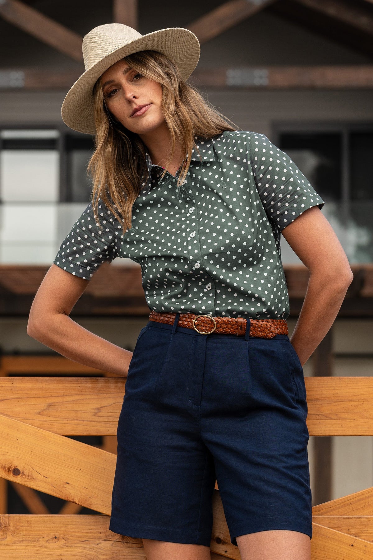 Thomas Cook Women’s Abbey Short Sleeve Shirt Khaki