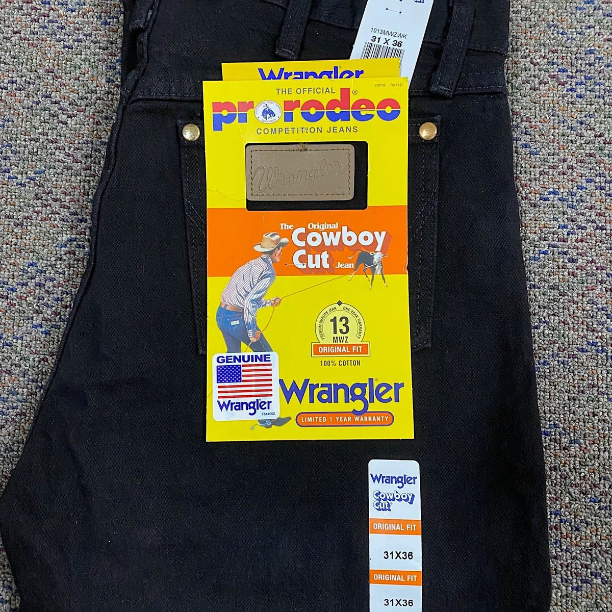 Wrangler Men’s Cowboy Original Fit Jean Shadow Black Rigid