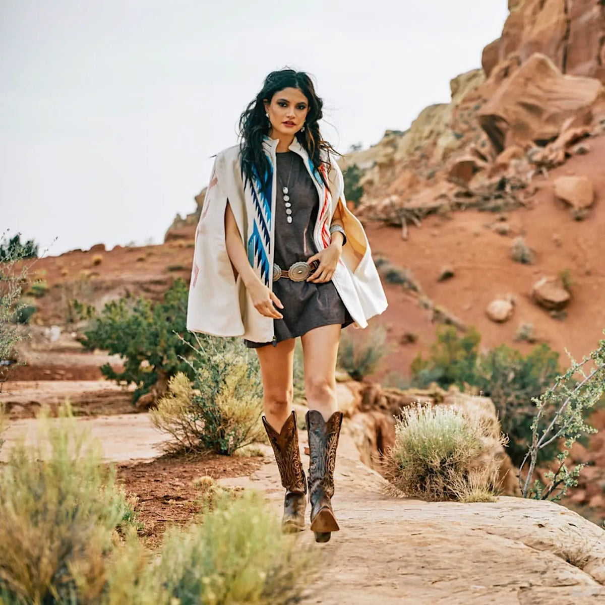 Ariat Womens Dresses & Skirts