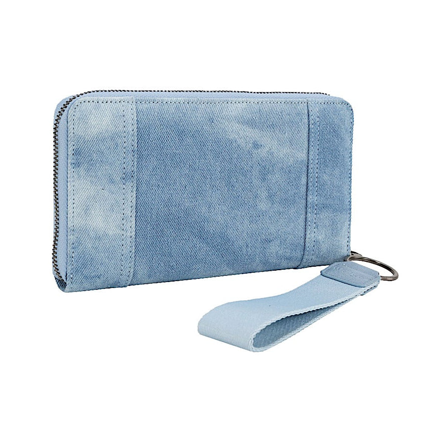 X5S2909WLT_Wrangler Willa Wallet - Light Denim