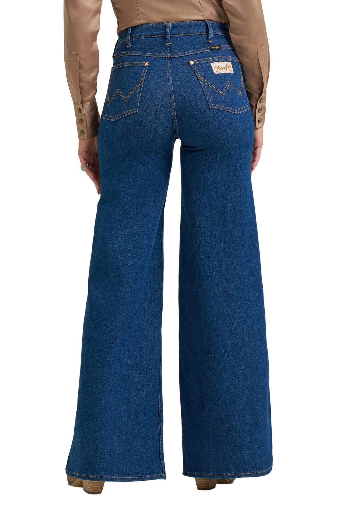 Wrangler X Lainey Wilson Women's Cheeky Wide Leg Jean - Blue