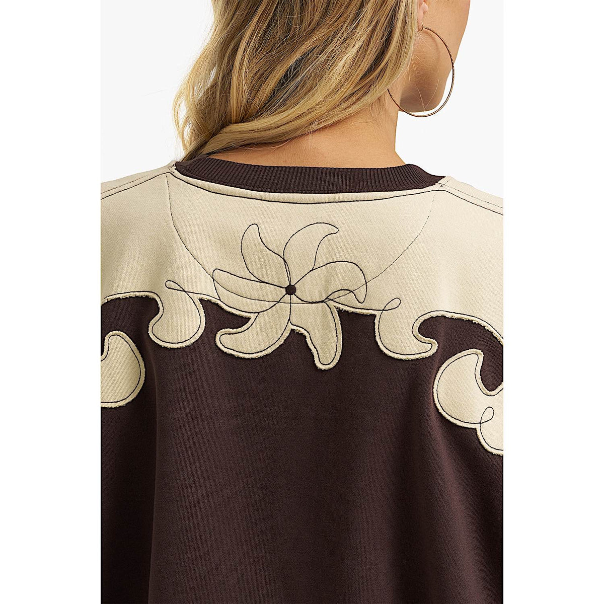 Wrangler X Lainey Wilson Womens French Terry Crew Pullover - Brown