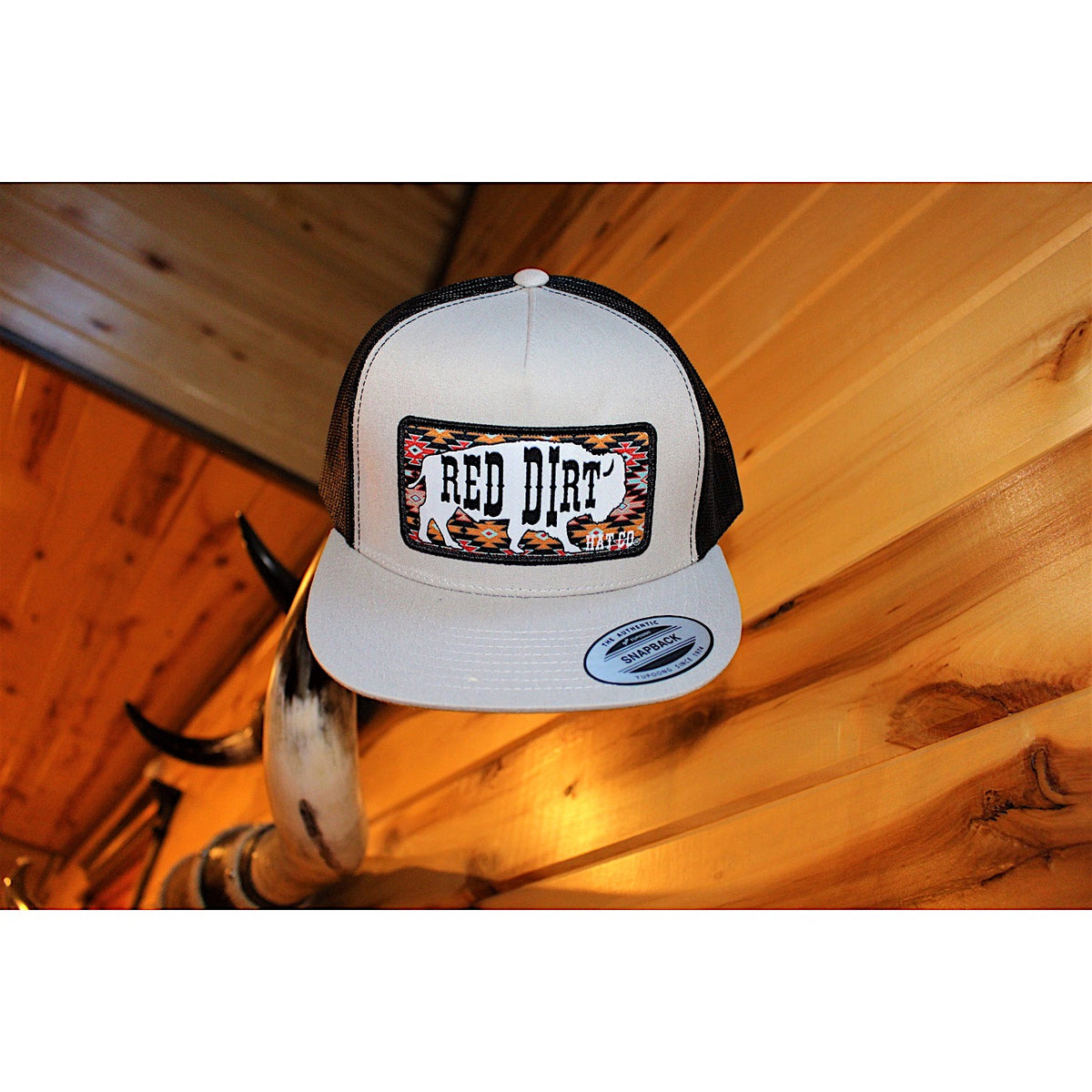 Red Dirt Hat Co Great White Buffalo Cap - Grey/White