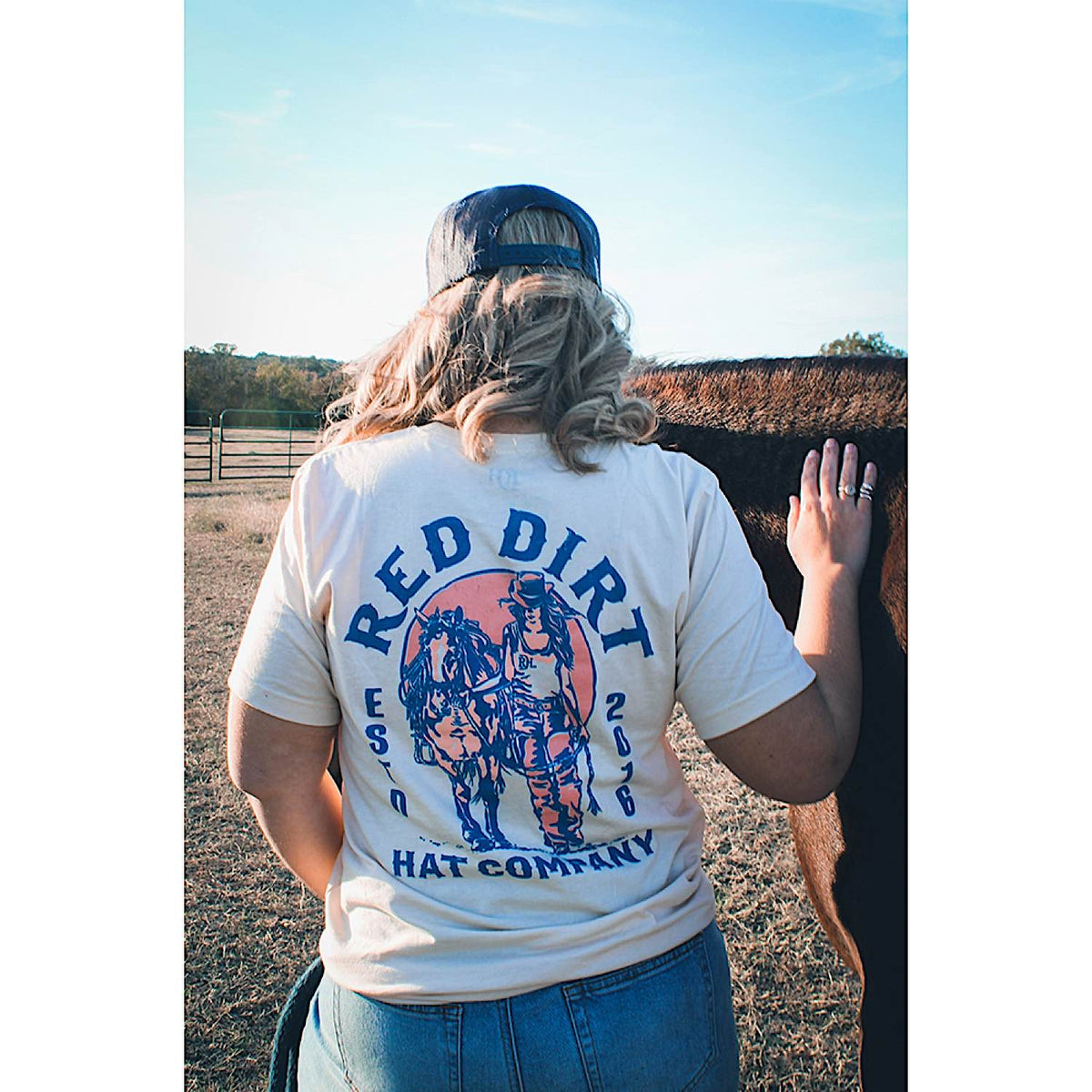 Red Dirt Hat Co Lasso & Lace T-Shirt - Soft Cream