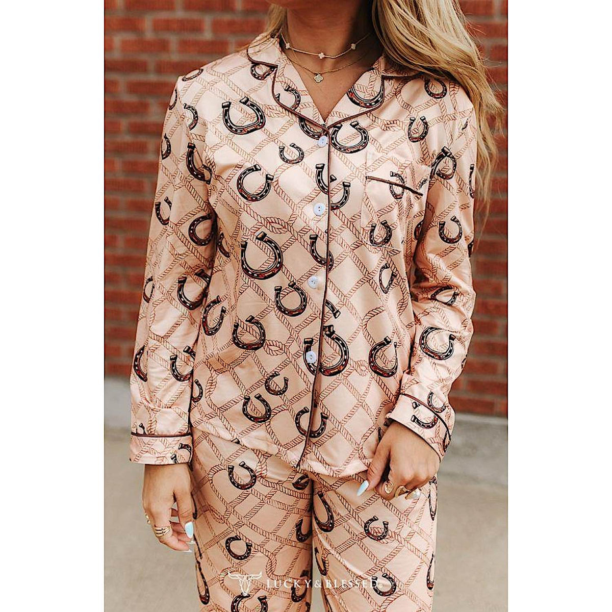 Lucky & Blessed Women's Western Printed Button Down Pants Set - Camel Horseshoe