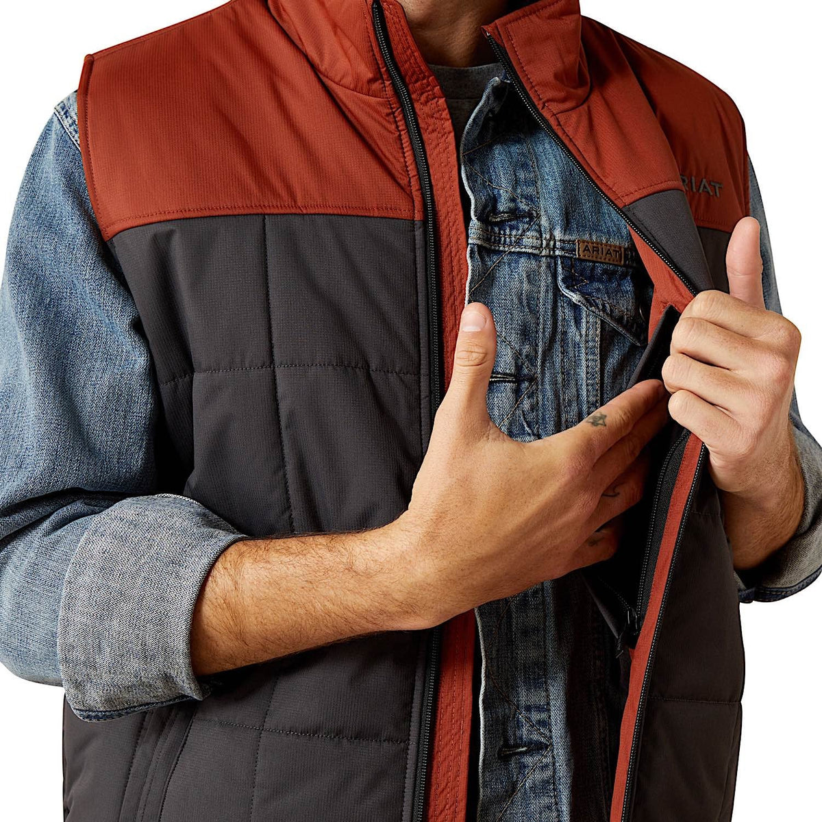 Ariat Mens Cruis Insulated Vest - Smoked Paprika/Phantom