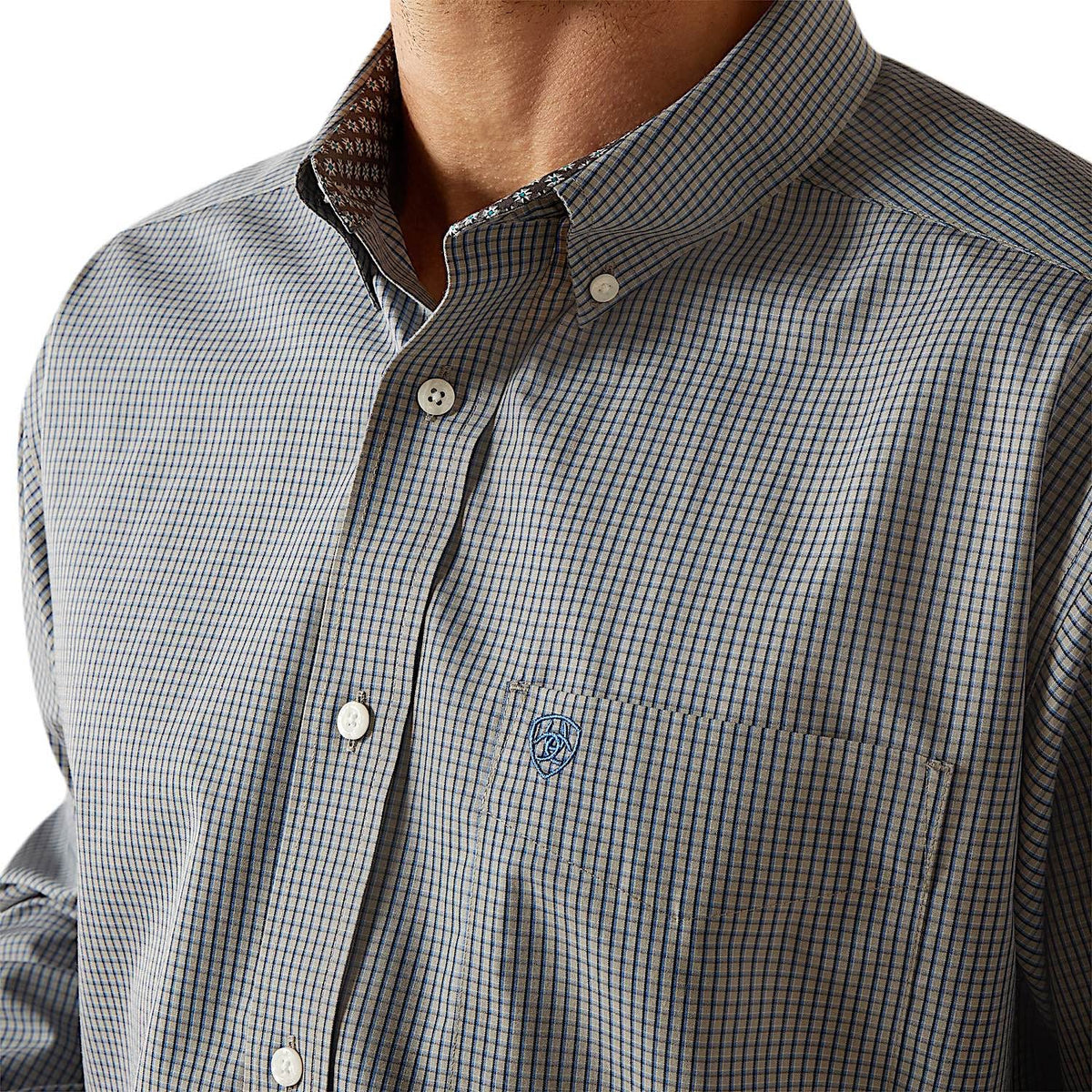 Ariat Mens Wrinkle Free Clayton Classic Fit Shirt - Light Grey