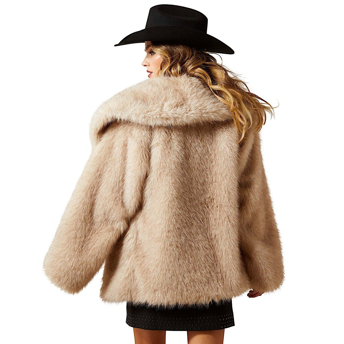 Ariat Women’s Faux Fur Coat - Tan
