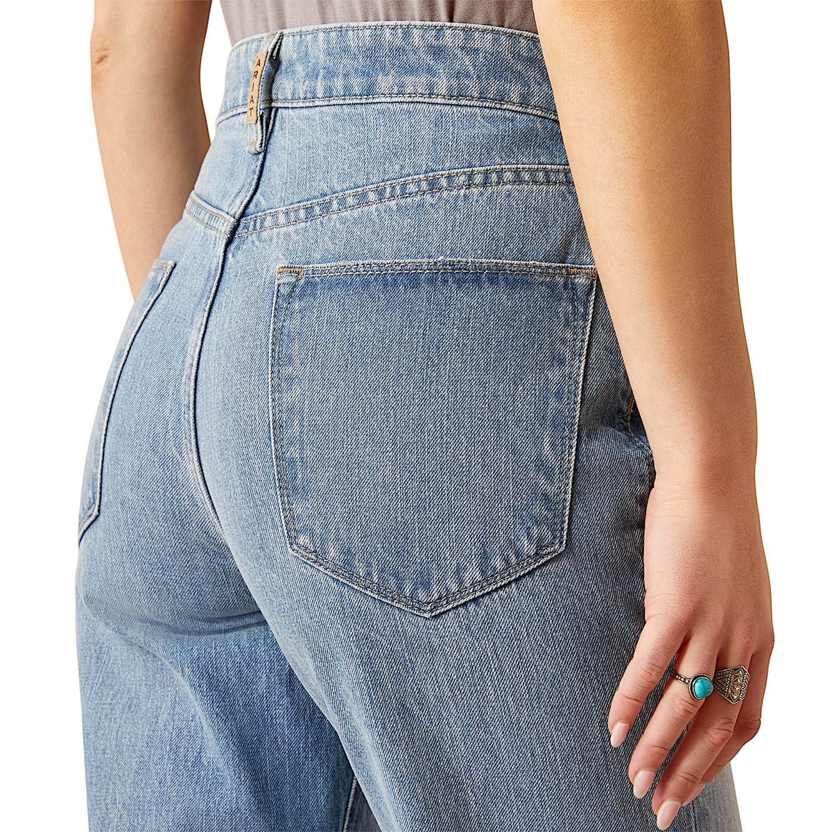 Ariat Women’s Ultra High Rise Tomboy Straight Leg Jean - Concord