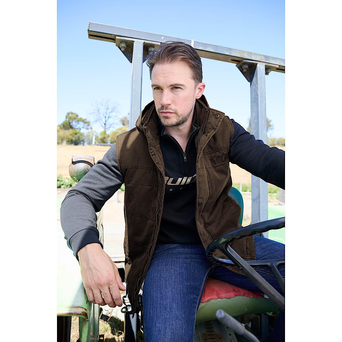 Bullzye Men’s Canon Faux Oilskin Vest - Rustic Mulch