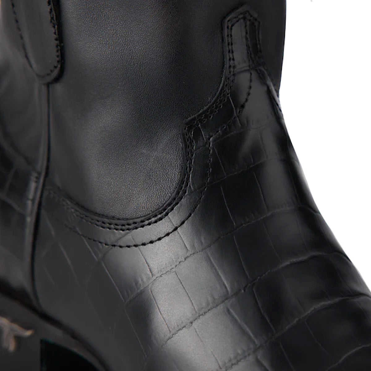 Lane Boots Emma Jane Bootie - Carbon Croc