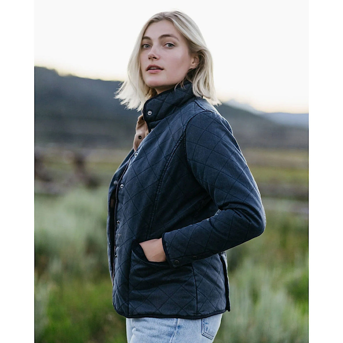 Outback Trading Women's Canyonland Barn Jacket - Navy