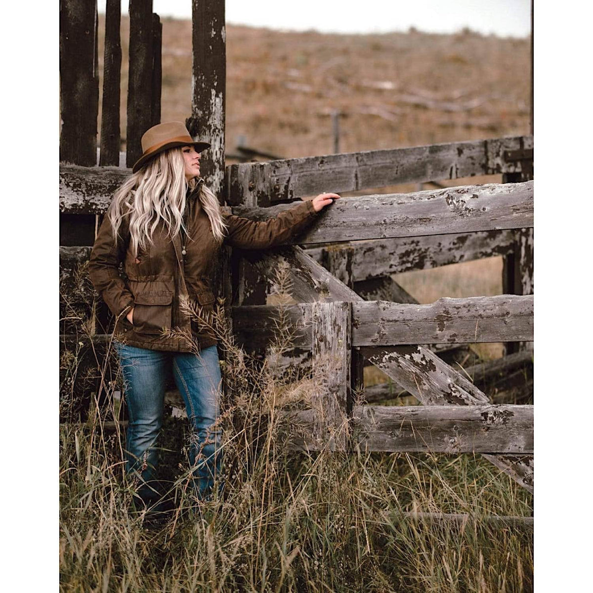 Outback Trading Women’s Woodbury Jacket Brown
