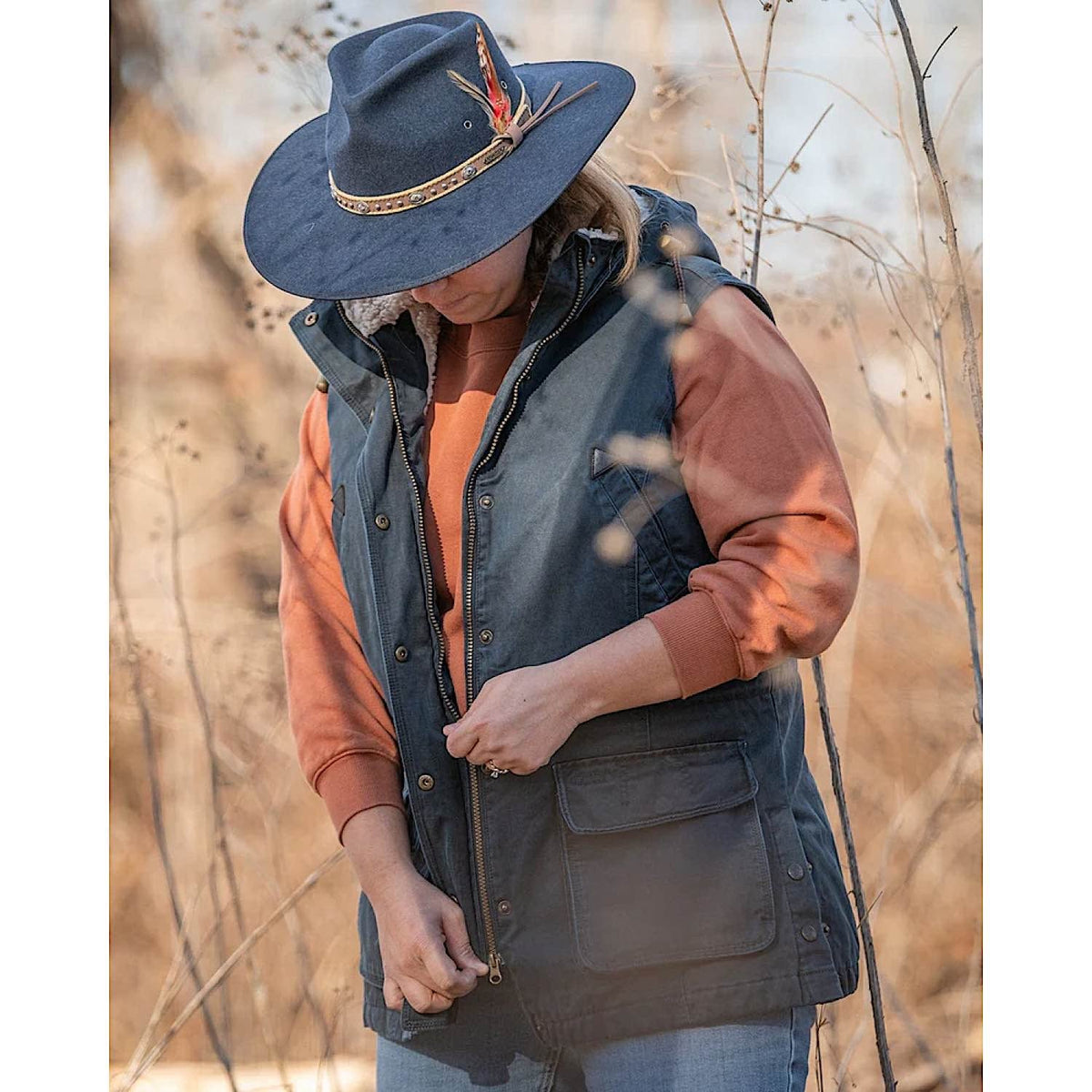 Outback Trading Women’s Woodbury Vest - Navy