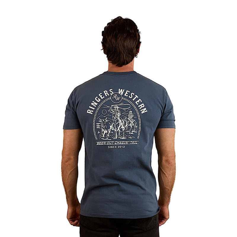 Ringers Western Men’s Chasin’ Tail Stock Fit T-Shirt - Washed Navy