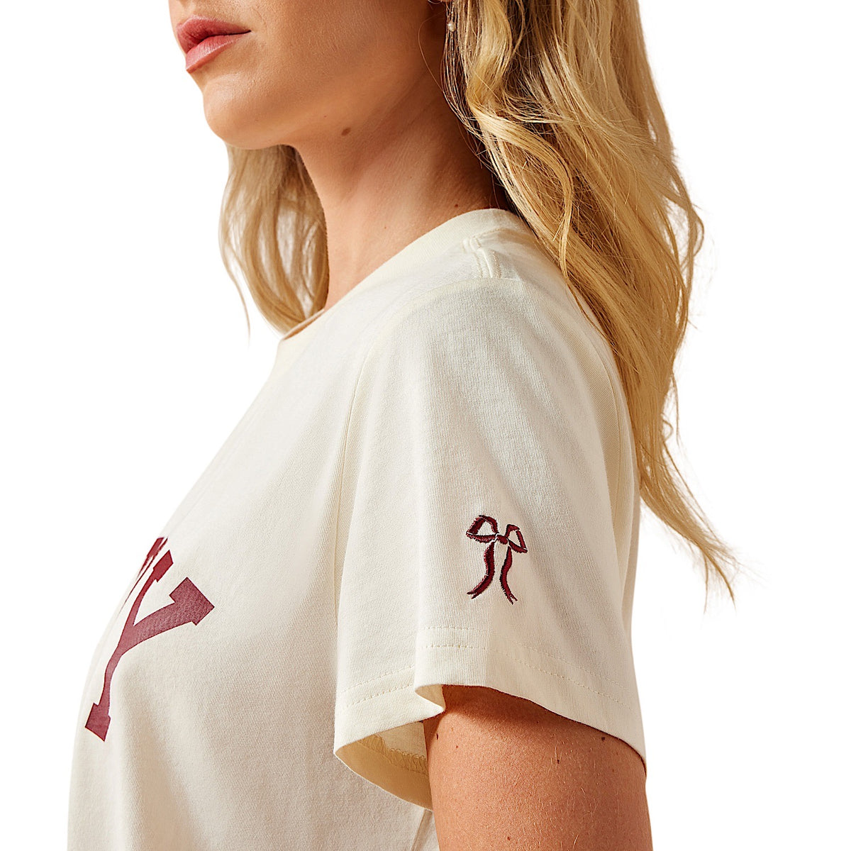 Ariat Women's Collegiate Howdy T Shirt - Cream/Maroon