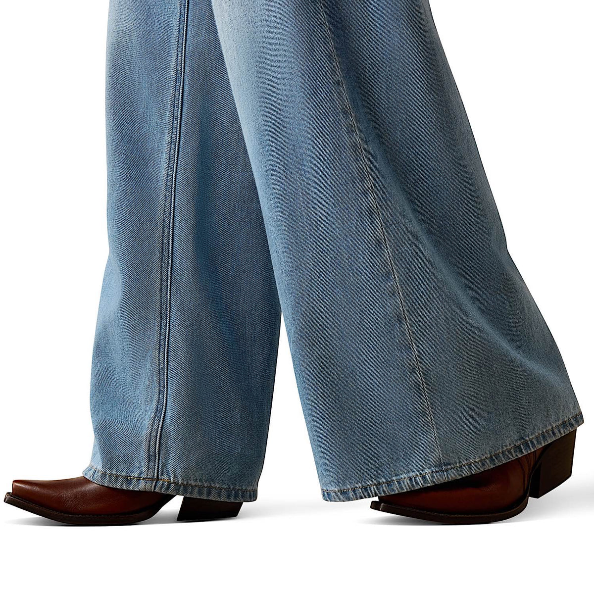 Ariat Women's Calamity Ultra High Rise Comfort Wide Leg Jeans - Alameda