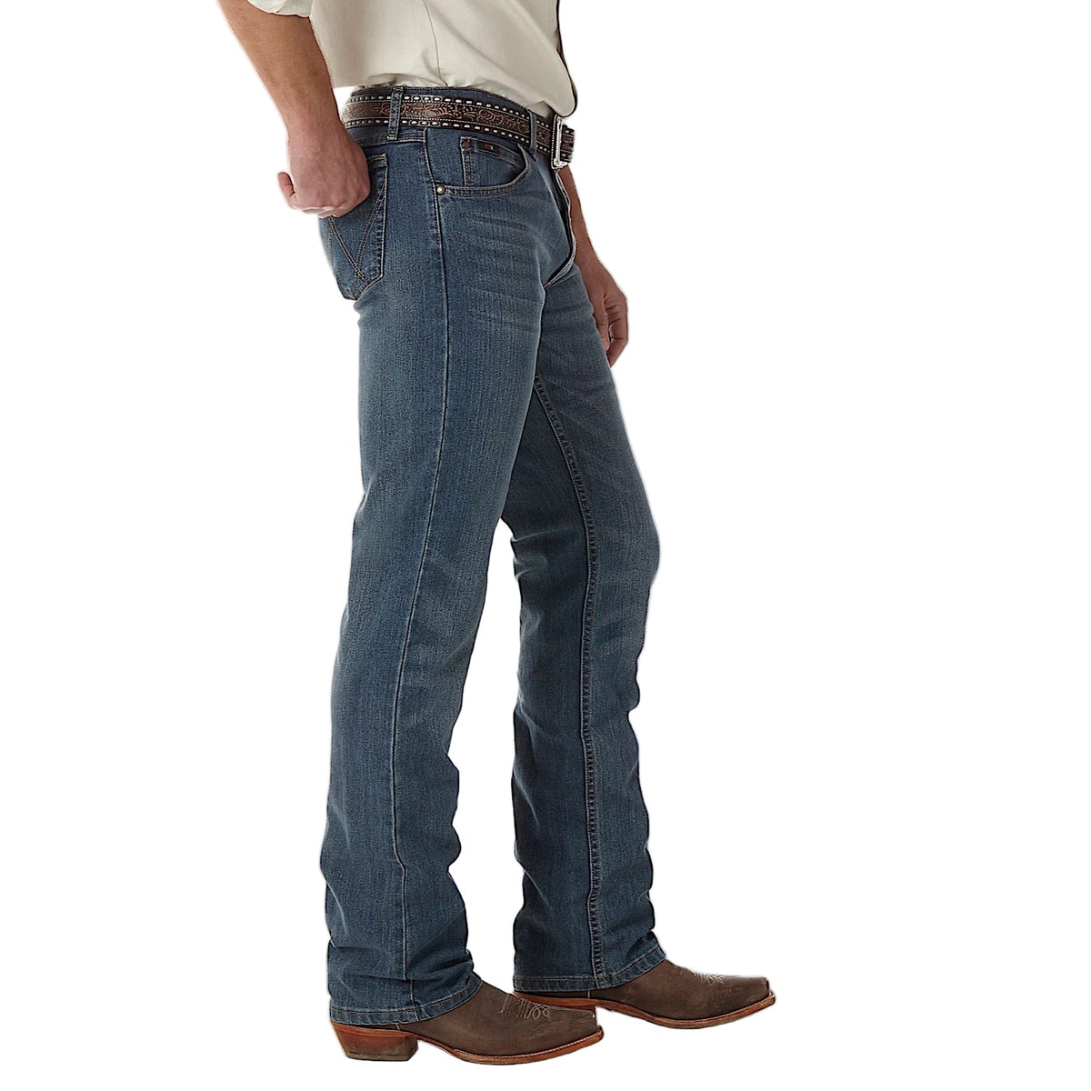 Wrangler Men’s Advanced Comfort Competition Regular Fit Jean - Barrel