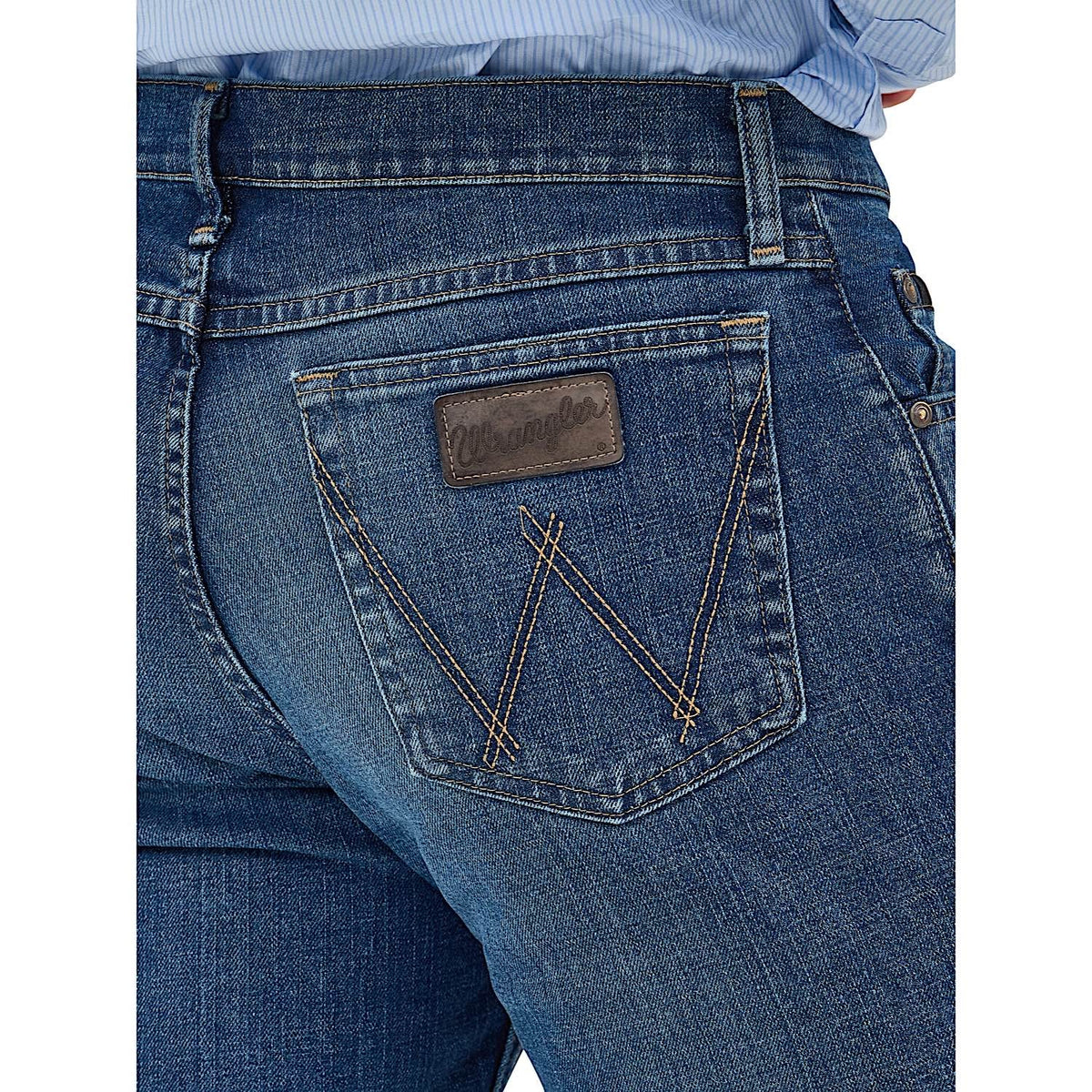 Wrangler Men’s Cody Johnson 20X Advanced Comfort 02 Competition Regular Fit Jean - Moonlight