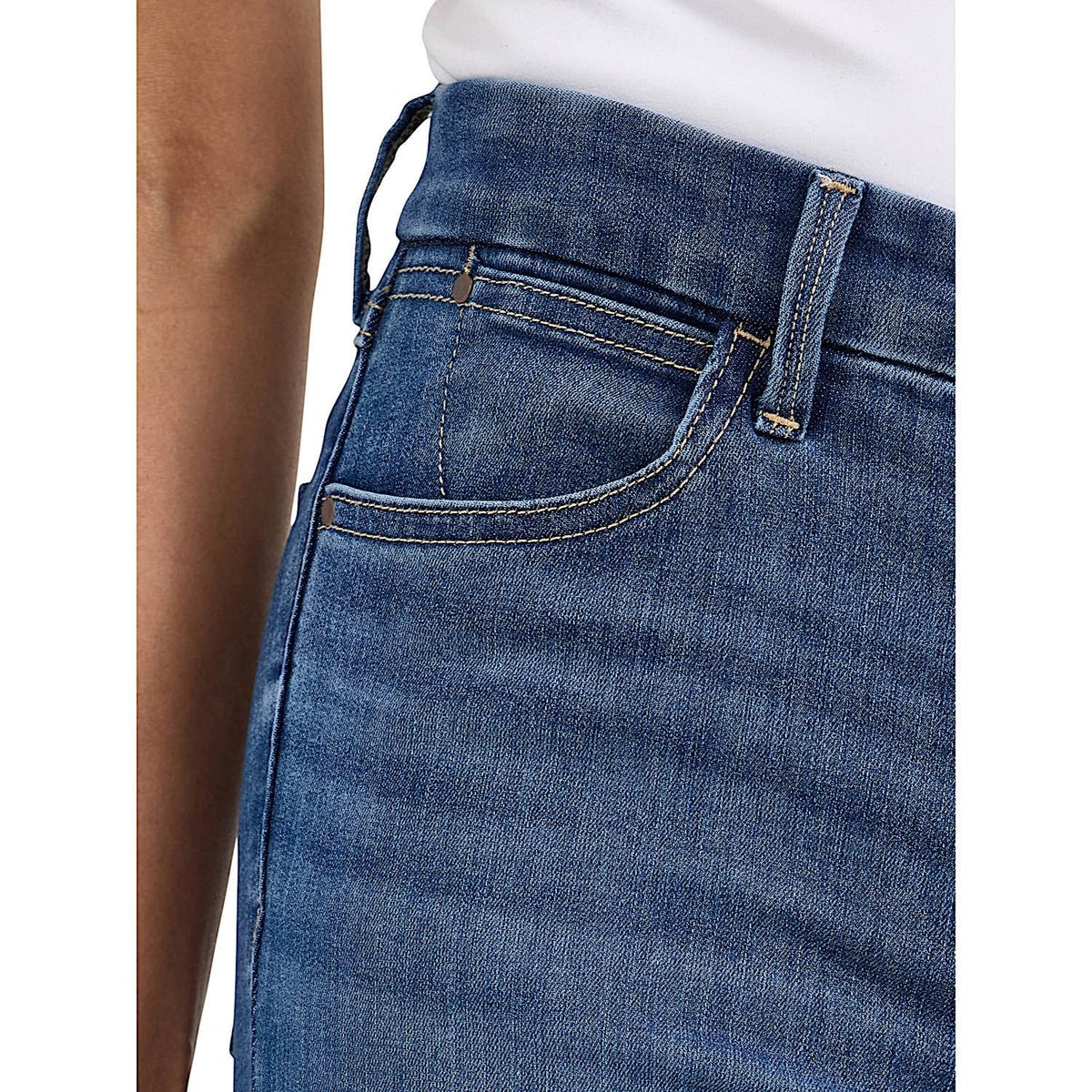 Wrangler Women’s High Rise Bespoke Flair Jean - Elsie