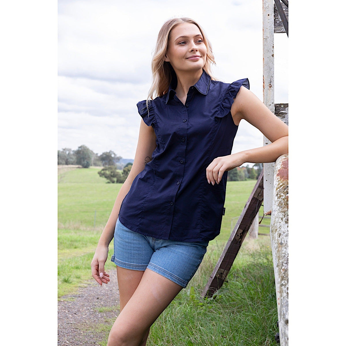 Wrangler Women’s Valeria Blouse Navy