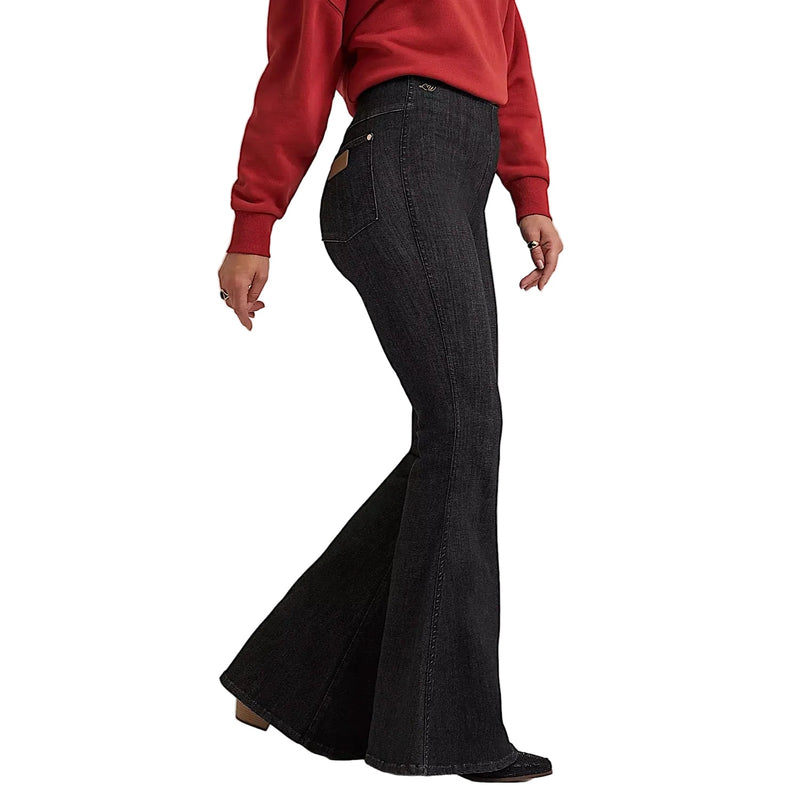Wrangler X Lainey Wilson Women’s Pull On Bell Bottom Jean - Black Wash