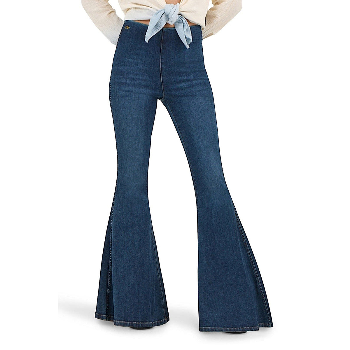 Wrangler X Lainey Wilson Women’s Pull On Bell Bottom Jean - Blue
