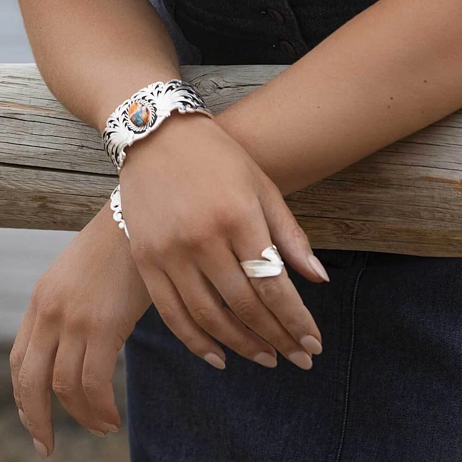 Silver feather deals cuff bracelet